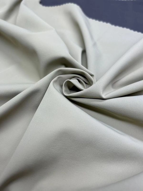 Tessuto di nylon morbido 70D+40D*70D+40D 90% nylon 10% spandex 170GSM