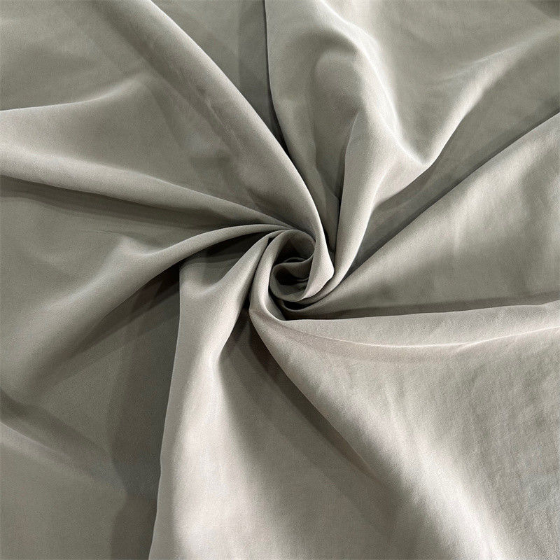 Tricot spazzolato tessuto di nylon morbido 70D * 160D 100GSM per pantaloncini da bagno e pantaloncini da spiaggia