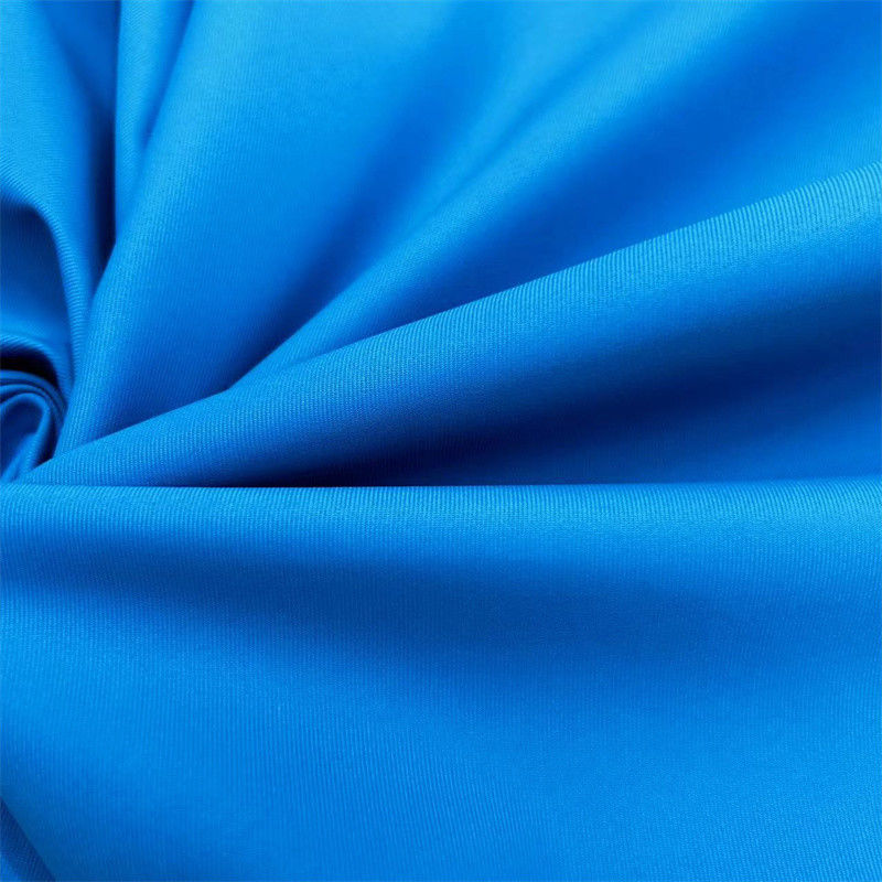 2/2 Tissu di twill riciclato laminato con pellicola TPU 100% policiclo riciclato per la fabbricazione di trench coats giacche