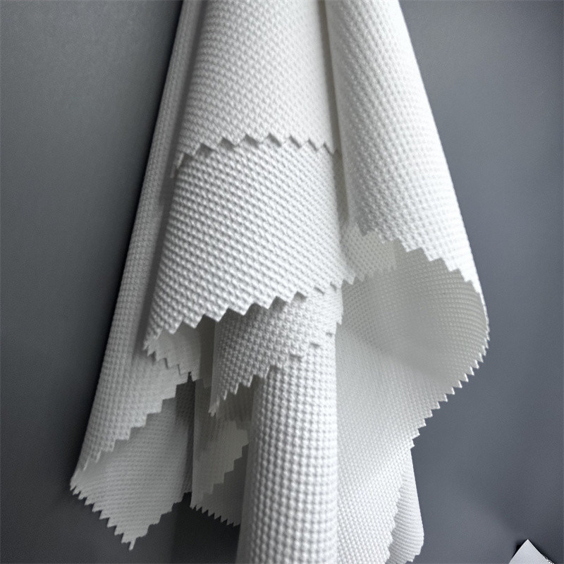 Tessuto di poliestere a quattro vie con inclinazione variabile 75D+40D*150D+40D 94% poliestere riciclato 6% spandex