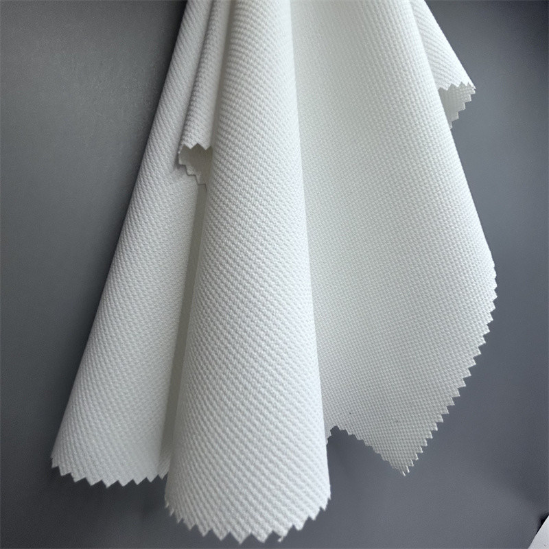 Tessuto di poliestere a quattro vie con inclinazione variabile 75D+40D*150D+40D 94% poliestere riciclato 6% spandex